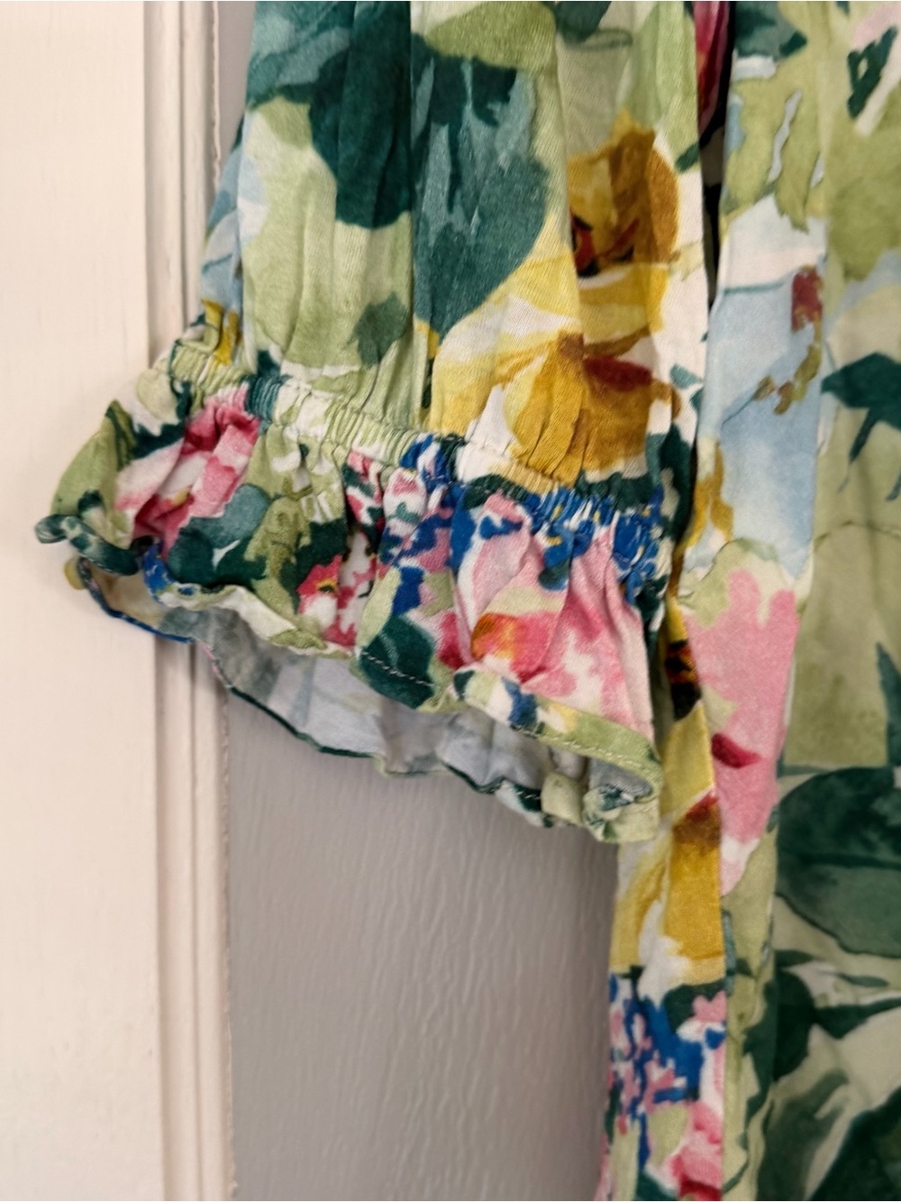 BI^nk London Anthropologie STEPHANIE Floral V-Neck Top pink green - Picture 6 of 10